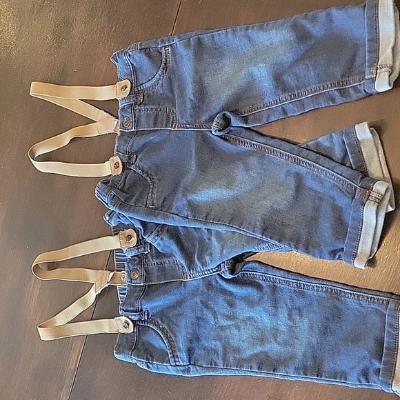 Set of 2 Blue Jeans with Detachable/Adjustable Suspenders - Picture 3 of 8